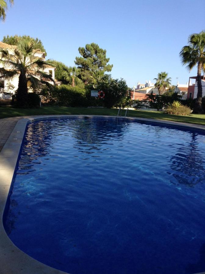Charming House In Vilamoura With Shared Pool Eksteriør bilde