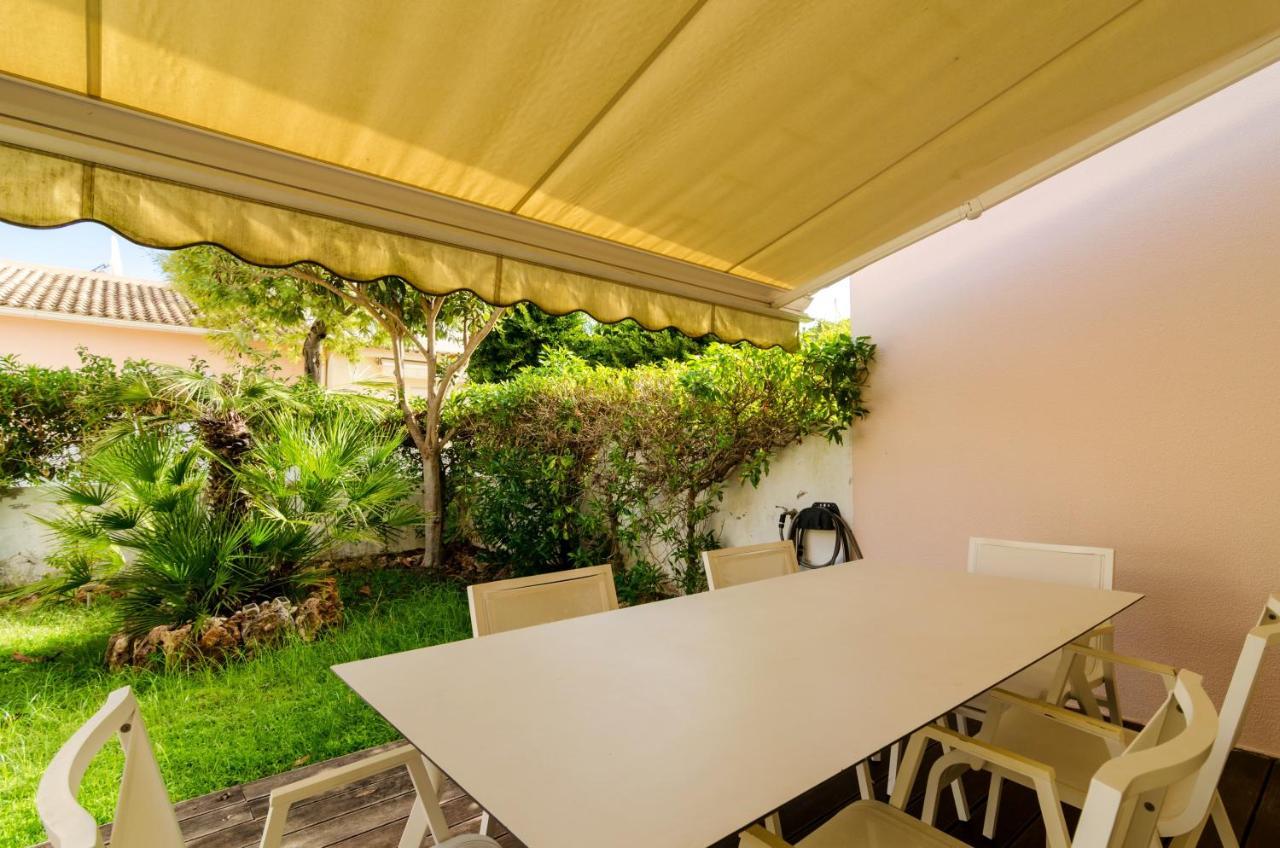 Charming House In Vilamoura With Shared Pool Eksteriør bilde