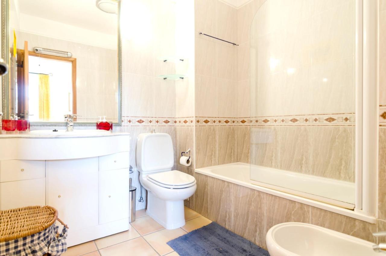 Charming House In Vilamoura With Shared Pool Eksteriør bilde